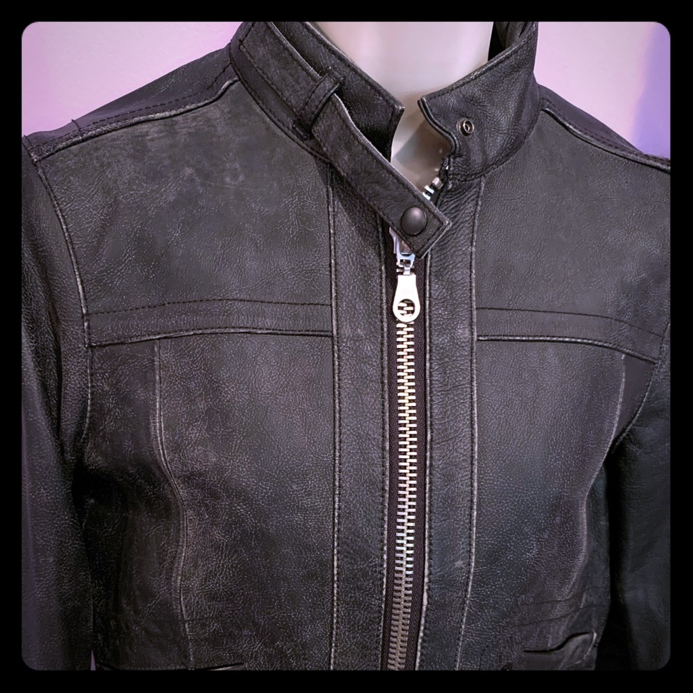 - Gap Leather bomber motorcycle jacket M
